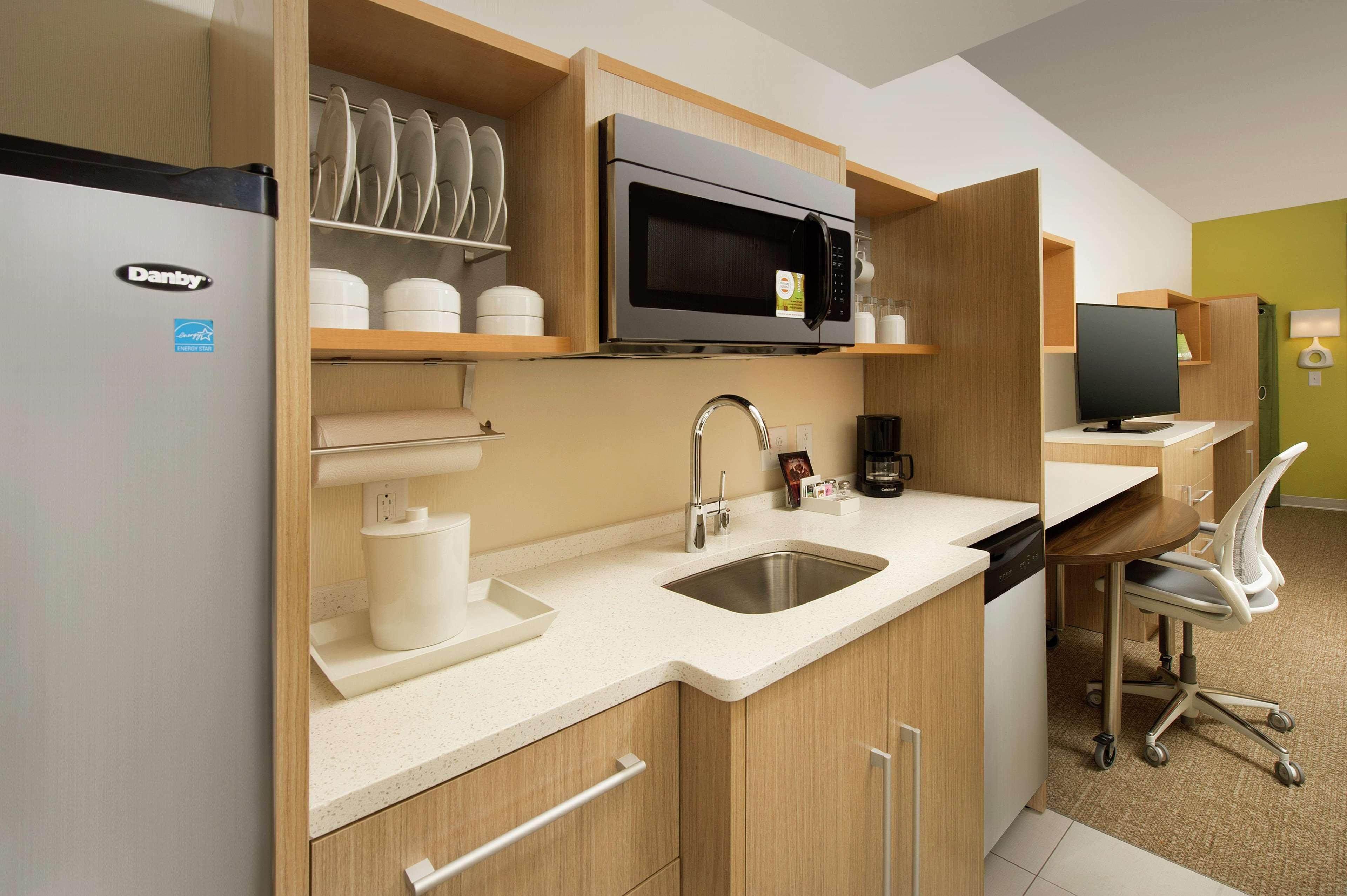 Home2 Suites By Hilton Louisville East Hurstbourne Εξωτερικό φωτογραφία