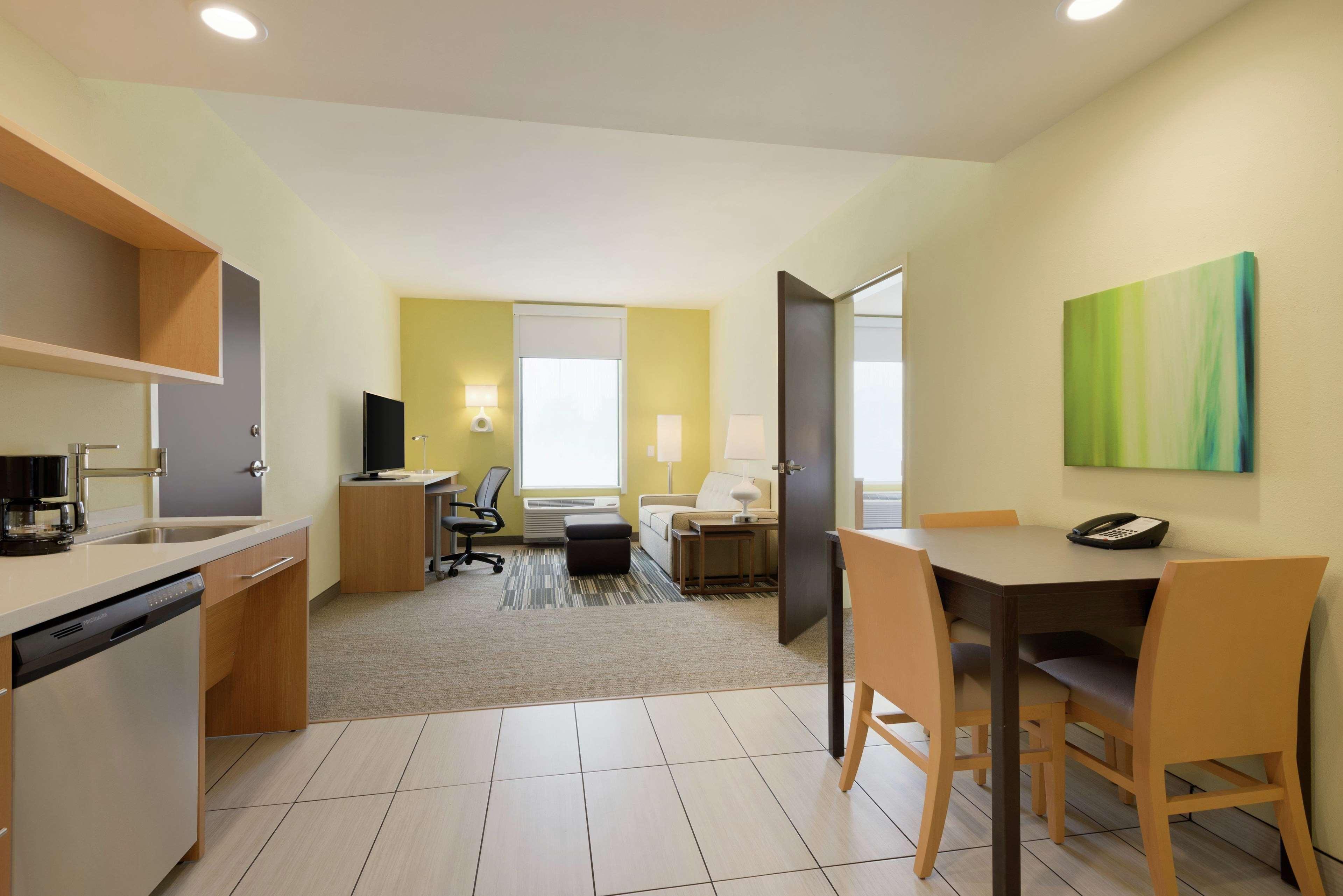 Home2 Suites By Hilton Louisville East Hurstbourne Εξωτερικό φωτογραφία