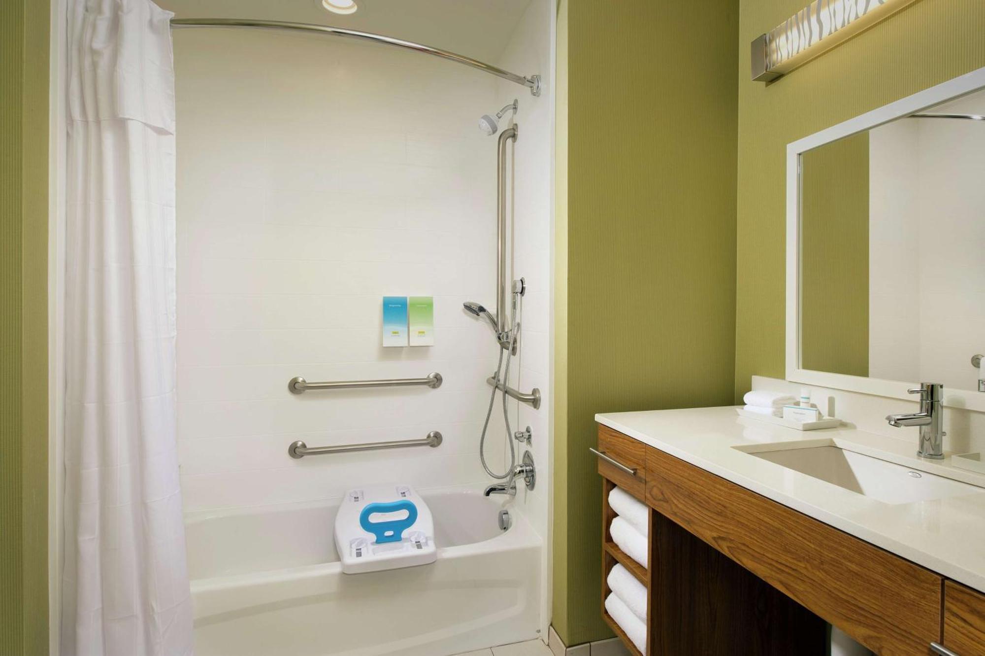 Home2 Suites By Hilton Louisville East Hurstbourne Εξωτερικό φωτογραφία